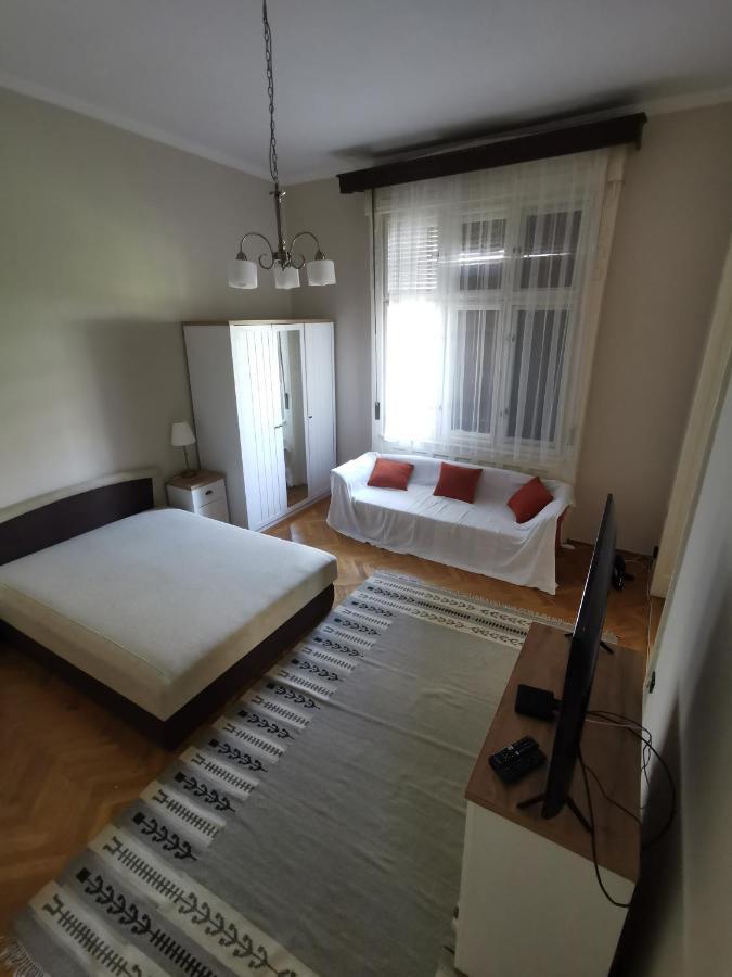 Antikvilla Apartman Szeged Luaran gambar